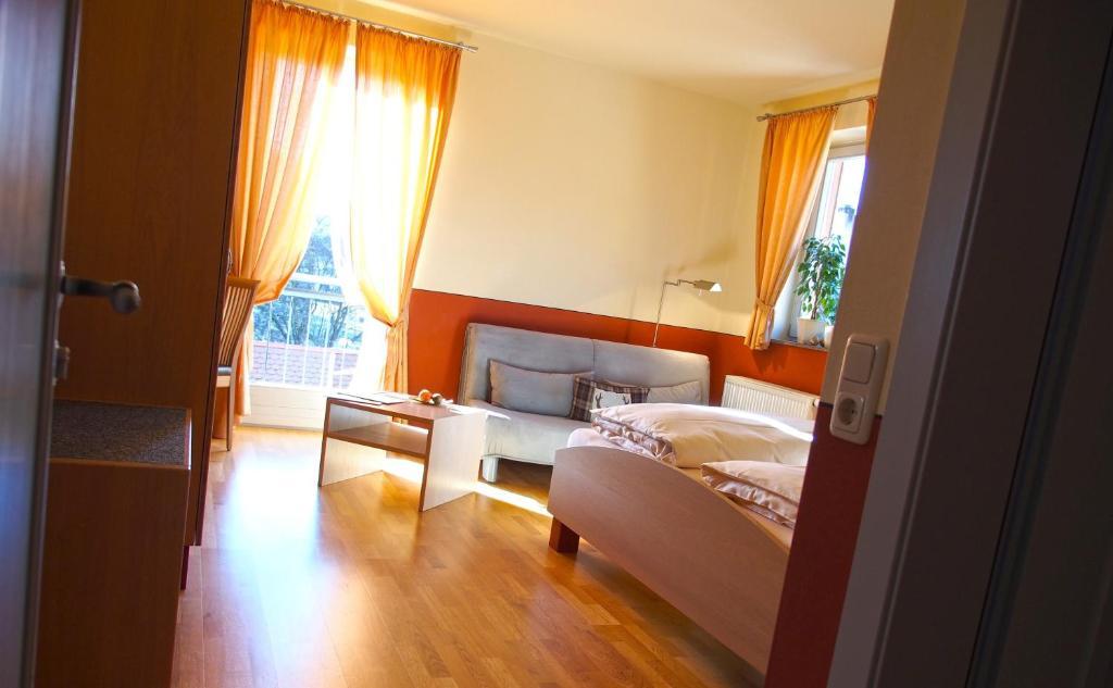 Rotes Ross Marktbergel Chambre photo